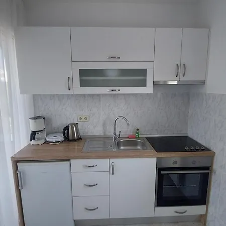 Apartament Karmen Kampor