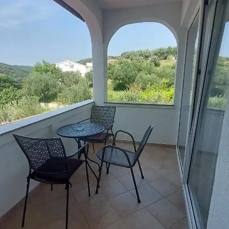 Apartmán Karmen *