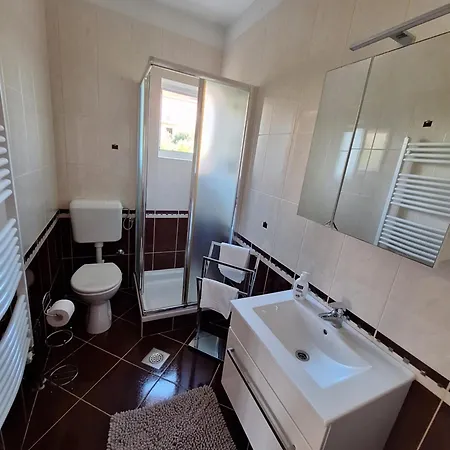 Appartement Karmen *