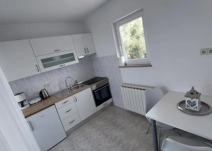 Apartment Karmen Kampor